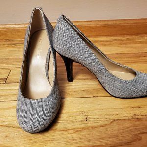 Kelly & Katie black & white heels